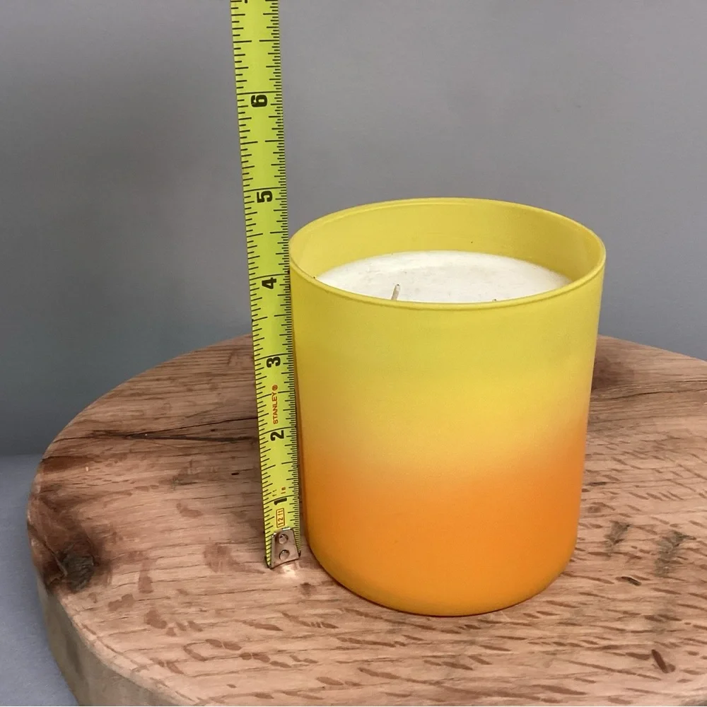🟠 Lumalight - Sunshine & Pineapples scented candle - Never Used - Like New 16 oz - Picture 7 of 9